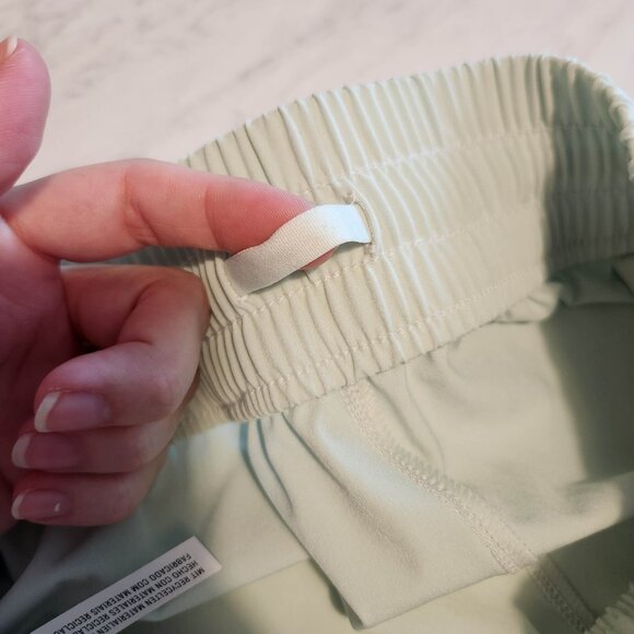 NWT Adidas Shorts - TRAINICONS 3-Stripes Woven Shorts | Size M - Picture 14 of 15